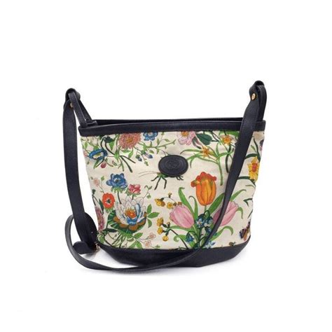 gucci botanical shoulder bag floral.